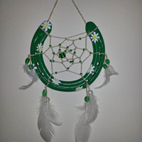 GreenwithWhiteDaisiesDreamCatcher