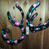 BlackwithPinkDaisies