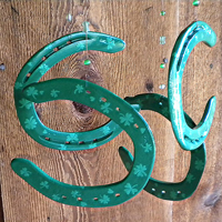 GreenwithShamrocksClose